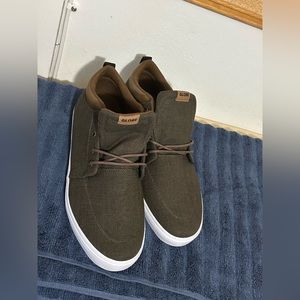 Globe GS Chukka Men